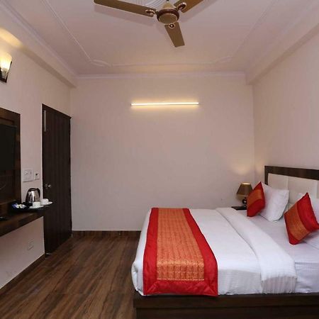 Hotel Sanca International New Delhi Exterior foto